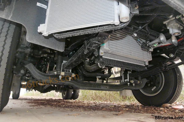 Sinotruk HOWO Hanhan 2019 Tech Edition 143 hp 4X2(6 wheels) 4.15m single-row van light truck Chassis (2) | 86Trucks