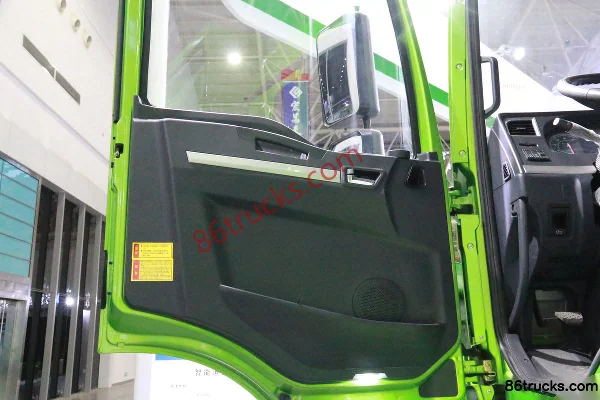 SHACMAN Delong New M3000 375hp 8X4(12 wheels) 6m dump truck (China VI) Cab (3) | 86Trucks