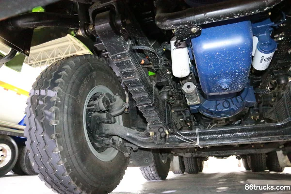 SHACMAN Delong New M3000 375hp 8X4(12 wheels) 6m dump truck (China VI) Chassis (2) | 86Trucks