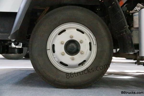 Dongfeng T5 130hp 4X2(6 wheels) Kitchen Garbage Truck (Chusheng Brand) Chassis (2) | 86Trucks