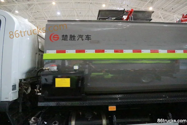 Dongfeng T5 130hp 4X2(6 wheels) Kitchen Garbage Truck (Chusheng Brand) Body (2) | 86Trucks