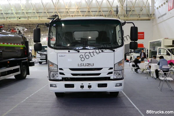 Qingling Isuzu 4X2(6 wheels) Compactor Garbage Truck (Chusheng Brand) Exterior (2) | 86Trucks