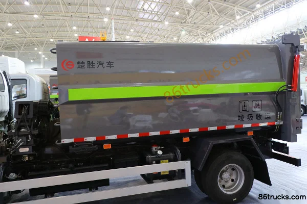 Qingling Isuzu 4X2(6 wheels) Compactor Garbage Truck (Chusheng Brand) Body (1) | 86Trucks