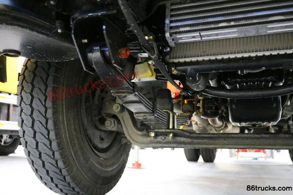 JMC Shunda 115hp 4X2(6 wheels) Double Row Aerial Work Truck (Runzhixing Brand) Chassis (2) | 86Trucks