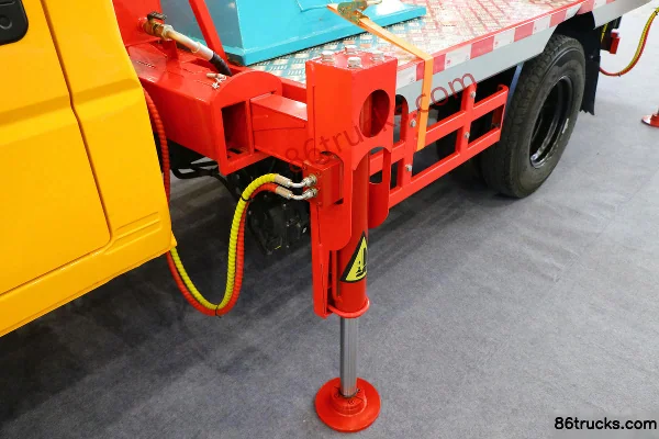 JMC Shunda 115hp 4X2(6 wheels) Double Row Aerial Work Truck (Runzhixing Brand) Body (1) | 86Trucks
