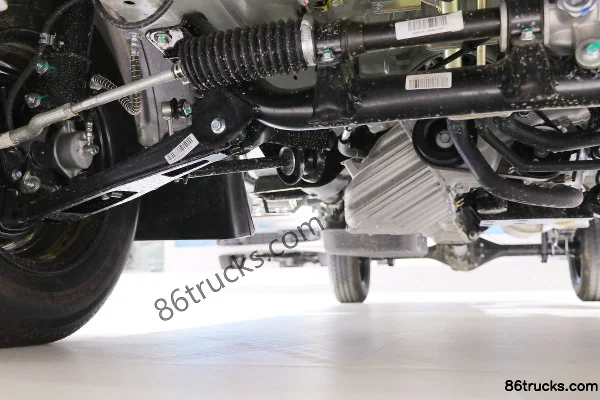 Dongfeng C51 2019 Standard 1.5L 112 hp 4X2(6 wheels) gasoline 3m single-row flatbed mini truck (China VI) Chassis (2) | 86Trucks