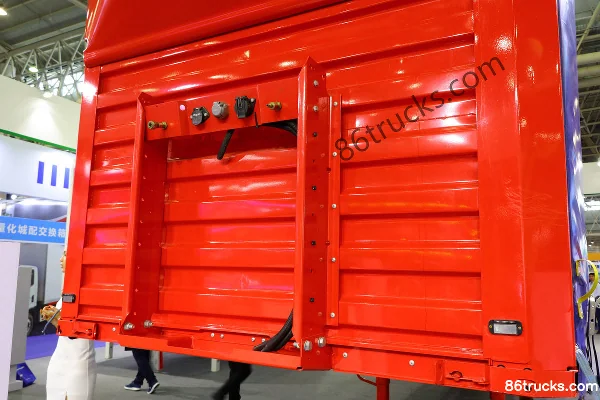 Shenyangfan Australia Style 13.6m Curtainside Semi-trailer Exterior (3) | 86Trucks