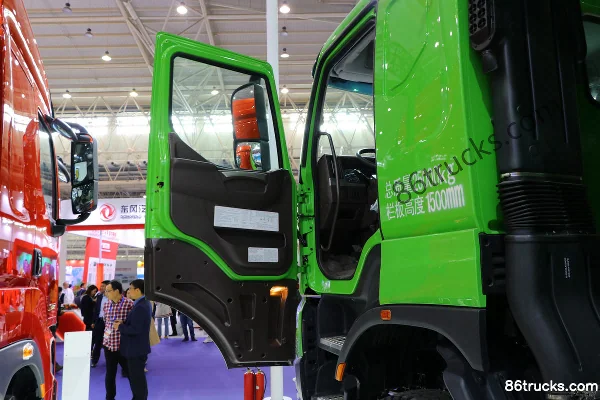 Dongfeng Liuqi Chenglong H7 460 hp 6X4(10 wheels) 6m Dump Truck Cab (1) | 86Trucks