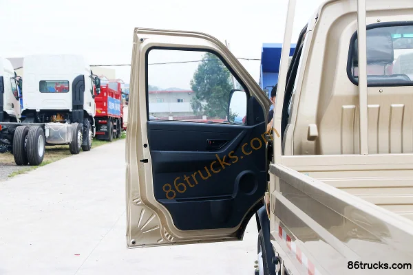 NanJun Ruishuai F Series 1.6L 122 hp 4X2(6 wheels) Gasoline 3.4m Single Row Flatbed Mini Truck (NJA1033) Cab (1) | 86Trucks