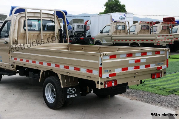NanJun Ruishuai F Series 1.6L 122 hp 4X2(6 wheels) Gasoline 3.4m Single Row Flatbed Mini Truck (NJA1033) Body (3) | 86Trucks