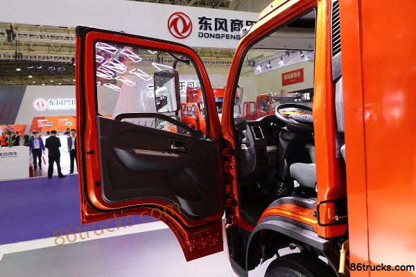 Dongfeng Captain K6-L Zhiyue Edition 160hp 4X2(6 wheels) 4.17m Single Row Van Light Truck (China VI) Cab (1) | 86Trucks