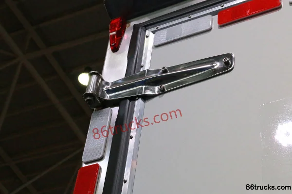 Yuejin Chaoyue C500-33 156 ch 4X2(6 roues) camion frigorifique 4,09 m Carrosserie (3) | 86Trucks