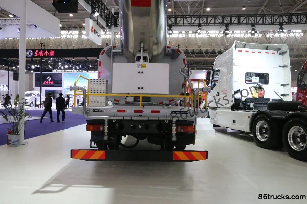 Dongfeng Liuqi New Chenglong M3 4X2(6 roues) electric dust suppression truck (XCMG Truck) Carrosserie (2) | 86Trucks