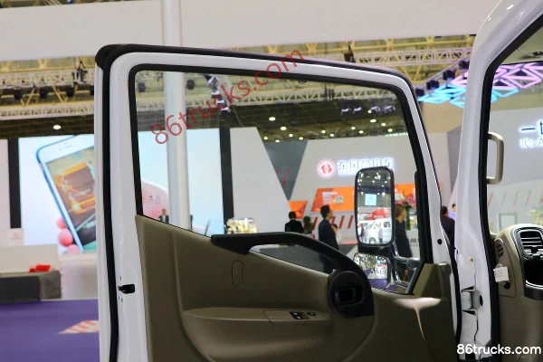 Dongfeng Electric Kaipute K6E EV350 4.5T 4.13m Single-row Pure Electric Van Light Truck 81.14kWh 4X2(6 wheels) Interior (2) | 86Trucks