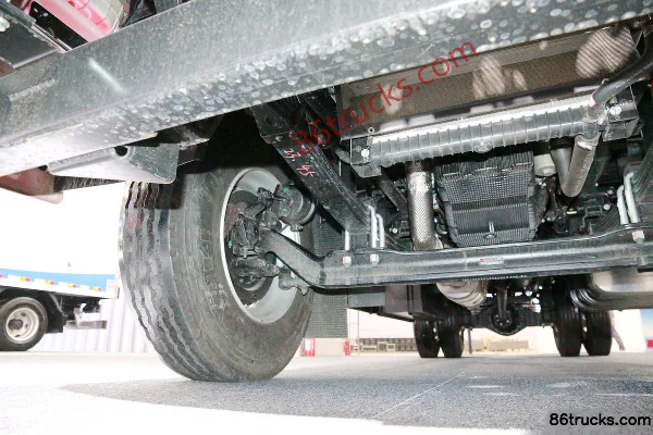 JAC Gallop A6LII Medium Truck 195 hp 4X2(6 wheels) 7.8m Wingside Box Cargo Truck Chassis (2) | 86Trucks