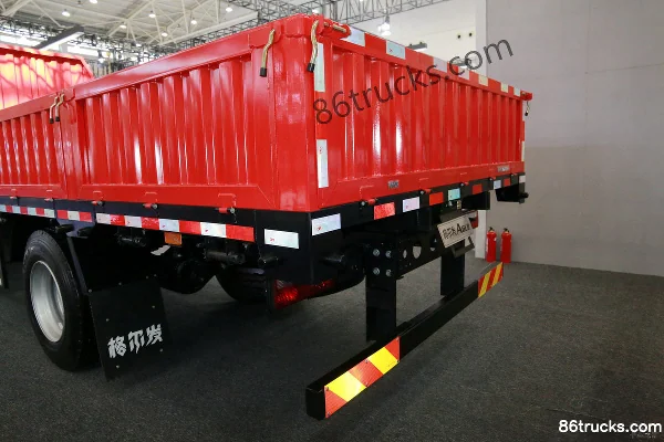 JAC Gallop A6LII Medium Truck 195 hp 4X2(6 wheels) 7.8m Wingside Box Cargo Truck Body (1) | 86Trucks