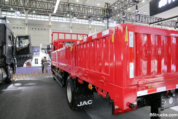 JAC Shuailing Q9 195 ch 4X2(6 roues) 6,78 m camion porteur à ridelles (China VI) Carrosserie (2) | 86Trucks