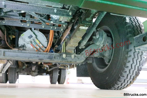 FAW Jiefang J6L 4X2(6 wheels) Kitchen Waste Truck (Haide Brand) Chassis (3) | 86Trucks