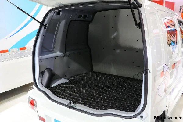 Foton Times Dige High Edition 1.5T 3.4m Electric Closed Van 10.37kWh Body (3) | 86Trucks