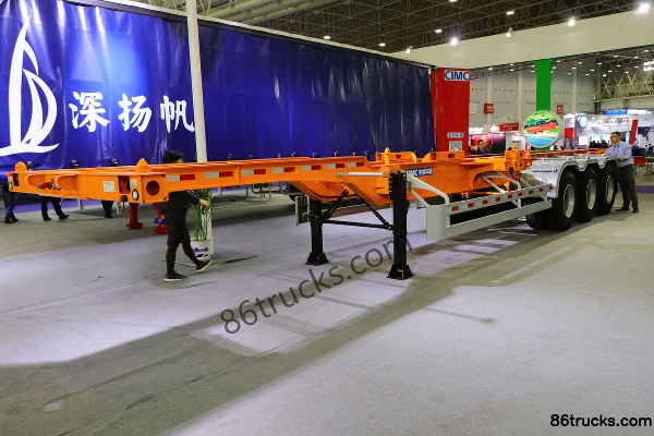 CIMC 40ft Three-axle Multi-function Gooseneck Container Semi-trailer Exterior