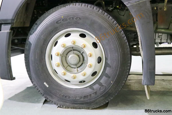 Sinotruk HOWO T7H 440ch 8X4(12 roues) camion frigorifique pour viande suspendue (marque Hongchang Tianma) (China VI) Châssis (2) | 86Trucks