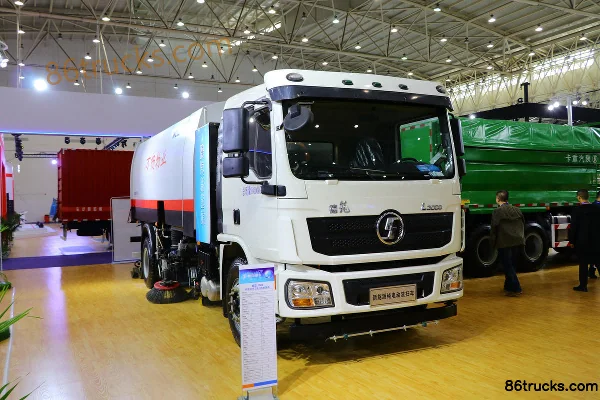 SHACMAN SHACMAN Delong L3000 Medium Truck sweeper truck