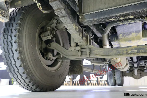 Foton Ruivo ES5 220 ch 4X2(6 roues) camion porteur fourgon 7,8 m Châssis (1) | 86Trucks