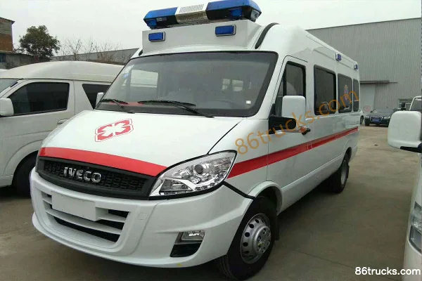 Dongzheng (Yandi) Dongzheng (Yandi) NAVECO chassis ambulance