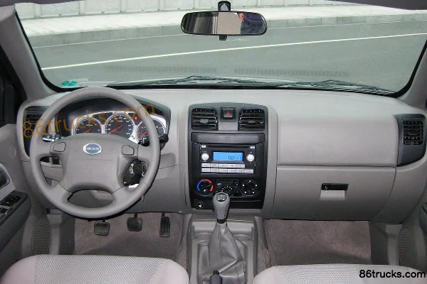 King Long HIGER 2011 Model 2WD 2.5L Diesel Double Cab Pickup Chassis (1) | 86Trucks
