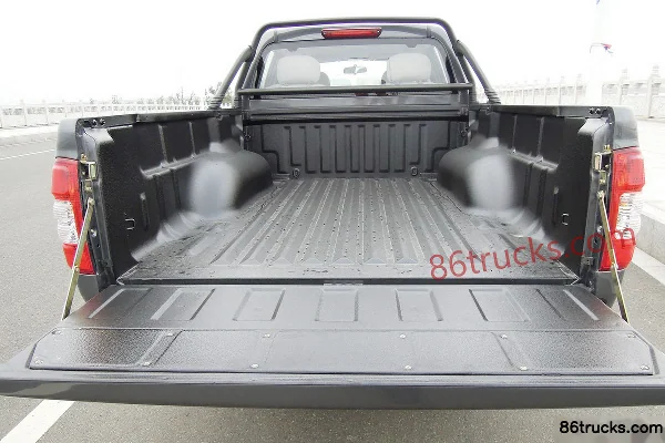 King Long HIGER 2011 Model 2WD 2.5L Diesel Double Cab Pickup Exterior (3) | 86Trucks