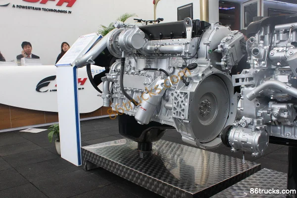 SAIC Fiat Powertrain Hongyan Cursor C9.290 (F2CE0681D*B053) 290 ch 9 L China III moteur diesel Extérieur (3) | 86Trucks
