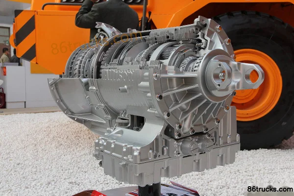 Allison H6610 7-speed automatic transmission Exterior (2) | 86Trucks