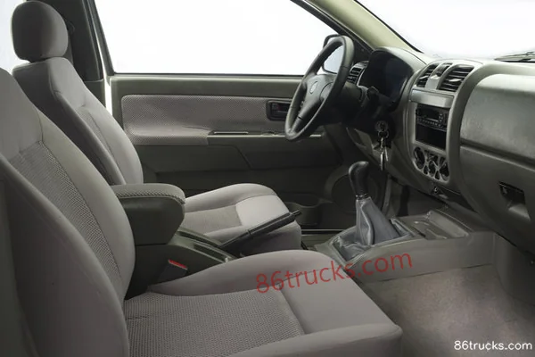 FAW-GM Kuncheng Elite 2.4L Diesel Double Cab Pickup (6) | 86Trucks