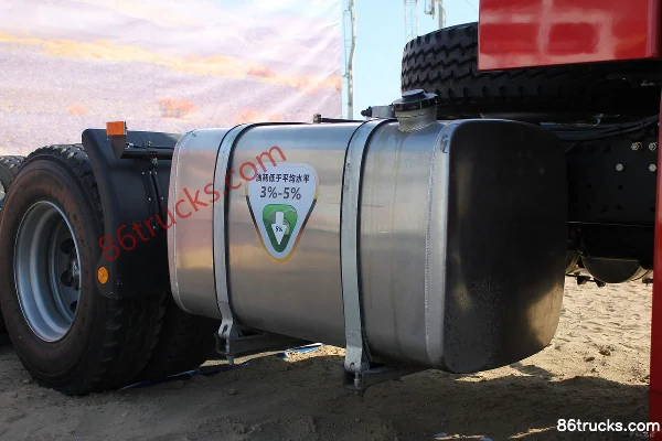 Foton Auman GTL 6 Series Heavy Truck 385 hp 6X4(10 wheels) Tractor Truck (GTL-2490 High Roof Standard Cab) Chassis (2) | 86Trucks