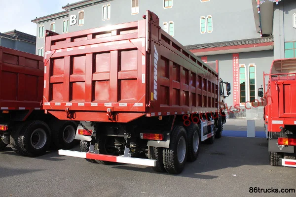 Foton AumanVT 5 Series Heavy Truck 260 hp 8X4(12 wheels) 7m Dump Truck Chassis Exterior (2) | 86Trucks
