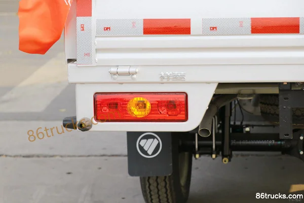Foton Xiangling V 1.5L 115 hp 4X2(6 wheels) gasoline 2.3m double-row flatbed micro truck (China VI) Body (2) | 86Trucks