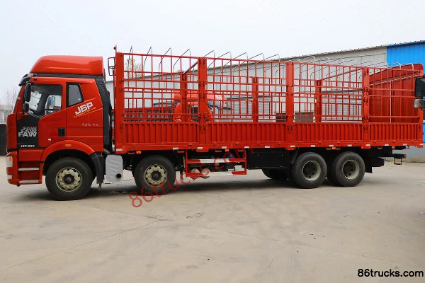 FAW Jiefang J6P heavy truck Composite 350hp 8X4(12 wheels) 9.5m stake truck Exterior (3) | 86Trucks