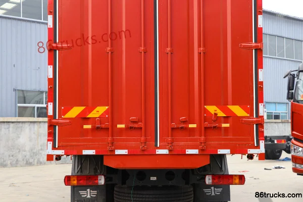FAW Jiefang J6P heavy truck Composite 350hp 8X4(12 wheels) 9.5m stake truck Body (2) | 86Trucks