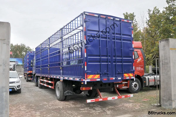 Foton AumanETX 5 Series Heavy Truck 230 hp 6X2(8 wheels) 7.8m Stake Truck Exterior (3) | 86Trucks
