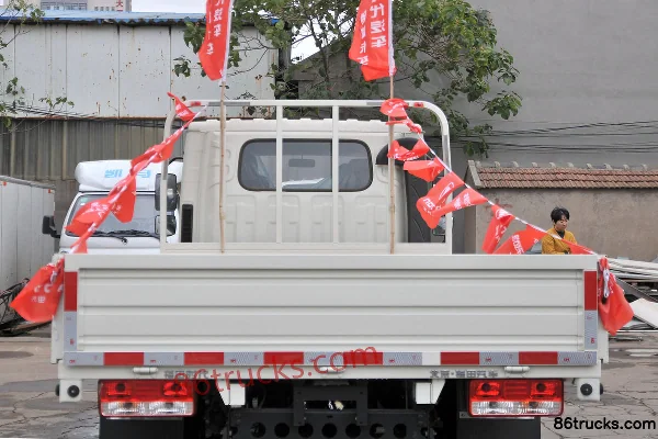 Foton Times H2 110hp 4X2(6 wheels) 3.67m Crew Cab Flatbed Light Truck Body (2) | 86Trucks