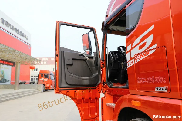 FAW Jiefang Qingdao JH6 Heavy Truck Leading Edition 550 hp 6X4(10 wheels) Tractor Truck Cab (1) | 86Trucks