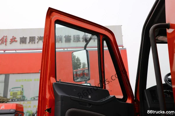 FAW Liute Anjie (L5R) camion lourd 460 ch 6X4(10 roues) tracteur routier à capot (pont arrière 457) Cabine (2) | 86Trucks