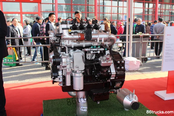 Yuchai YCS04160N-60 160 hp 4.2L China VI Natural Gas Engine Exterior (2) | 86Trucks