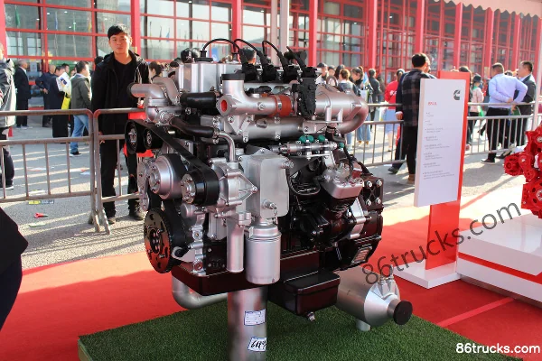 Yuchai YCS04160N-60 160 hp 4.2L China VI Natural Gas Engine Exterior