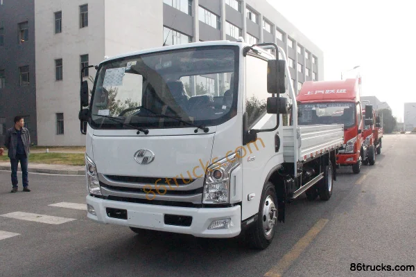 Yuejin Yuejin C300-33 Édition commémorative 125 ch 4X2(6 roues) 4,2 m camion léger à ridelles, cabine simple Extérieur (3) | 86Trucks