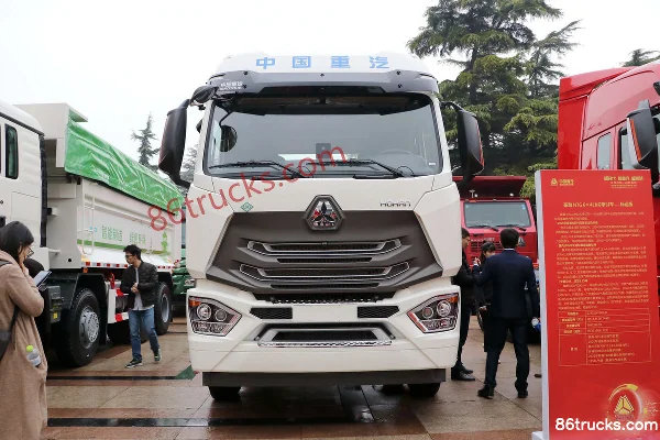 Sinotruk Haohan N7G camion lourd, version standard, 440 ch 6X4(10 roues) tracteur routier LNG (China VI) Extérieur (2) | 86Trucks