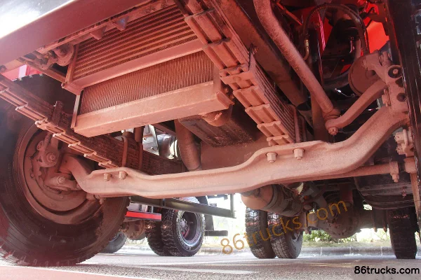 NanJun Ruiji J30 200hp 4X2(6 wheels) 4.25m dump truck Chassis (2) | 86Trucks