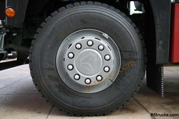 Sinotruk Sitrak SITRAK G7H poids lourd 400ch 6X4(10 roues) 6m camion benne Châssis (3) | 86Trucks