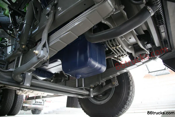 Sinotruk Sitrak SITRAK G7H poids lourd 400ch 6X4(10 roues) 6m camion benne Châssis (1) | 86Trucks