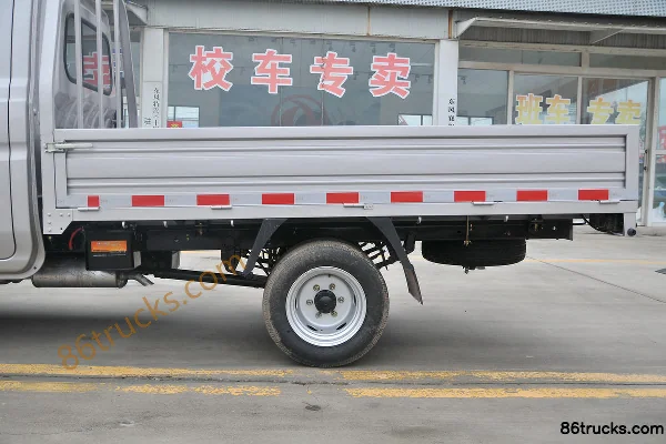 Changan Kuayue Wang X1 1.6L Gasoline 122 hp 4X2(6 wheels) 2.55m Double Row Flatbed Mini Truck Body (2) | 86Trucks